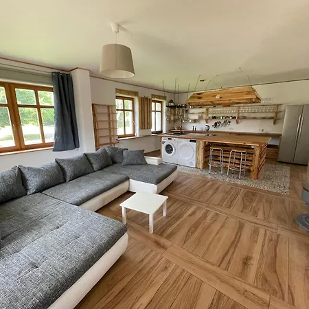 Grosszuegige Im Hause Des Jungbauern Appartement