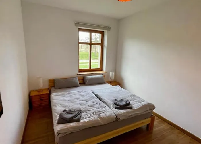 Grosszuegige Im Hause Des Jungbauern